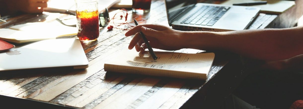 Les services aux pros