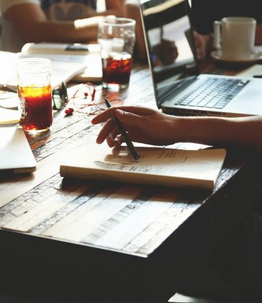 Les services aux pros