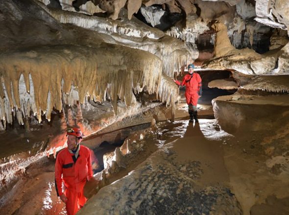 Je teste la spéléologie