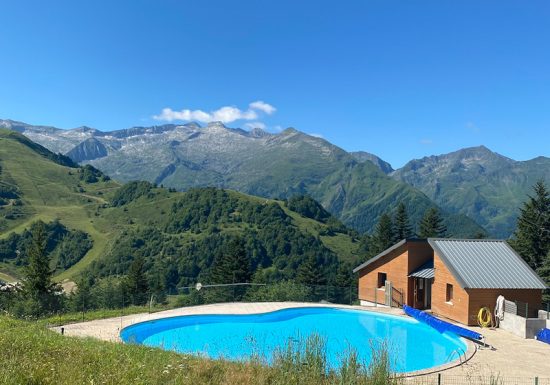 Piscine de plein-air au Prat – Station Guzet