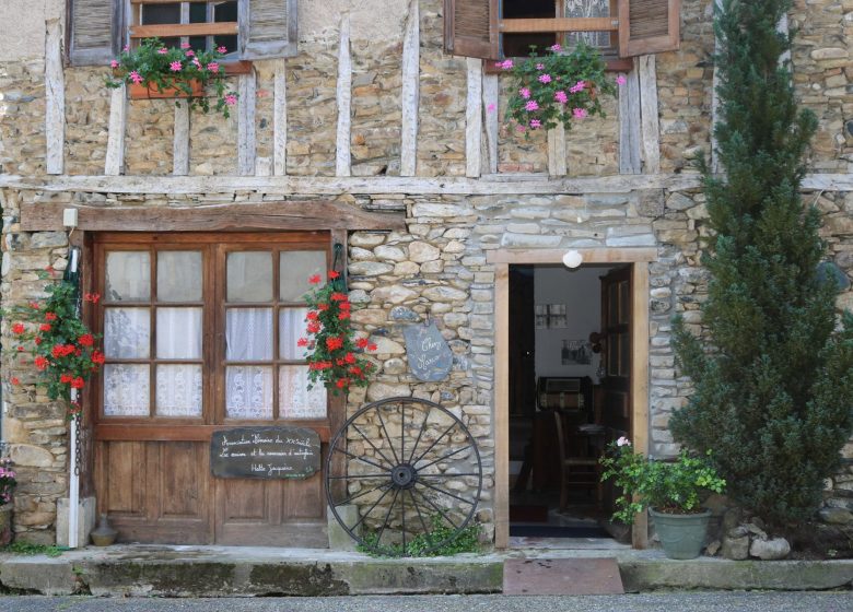 Association Mémoire du XX ème siècle – Musée d’Augirein « Chez Marco » – Halte Jacquaire