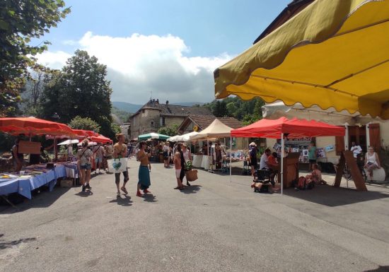 Trio Hein Quoi ? au Marché d’Engomer