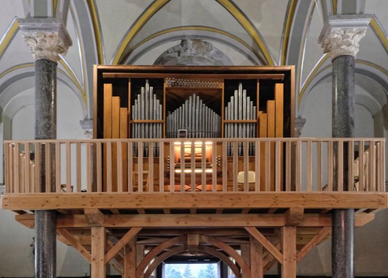 Image Orgue Oust.jpg