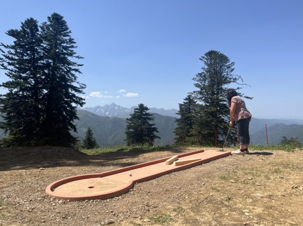 Mini Golf – Guzet Express