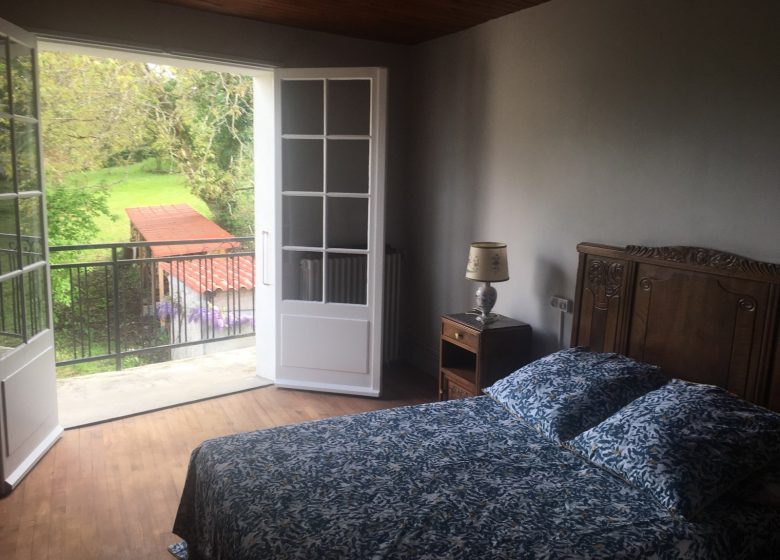 chambre balcon.jpg