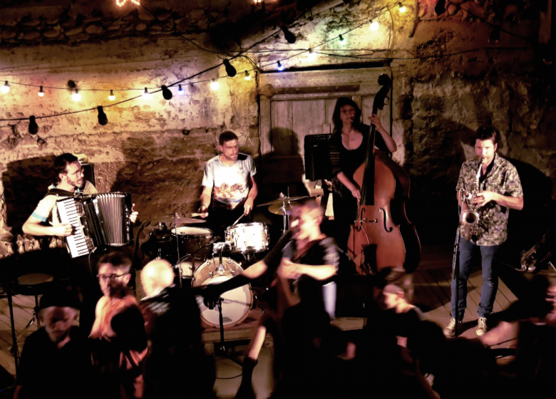 Concert Le Relais Montagnard: Frisette_Bonac-Irazein